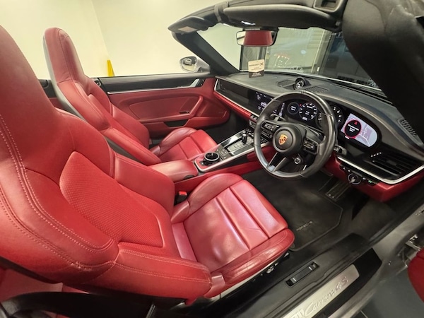 Used Porsche 911 2019 for sale - 75648057: Photo 32