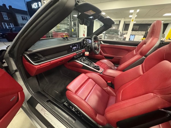 Used Porsche 911 2019 for sale - 75648057: Photo 37