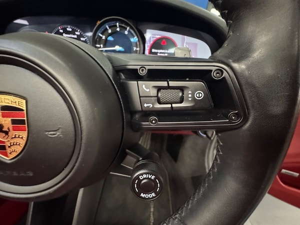 Used Porsche 911 2019 for sale - 75648057: Photo 41