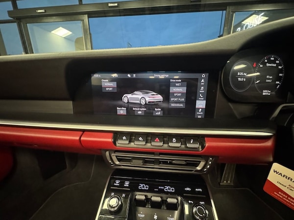 Used Porsche 911 2019 for sale - 75648057: Photo 43