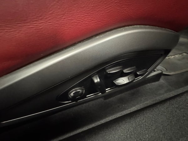 Used Porsche 911 2019 for sale - 75648057: Photo 47