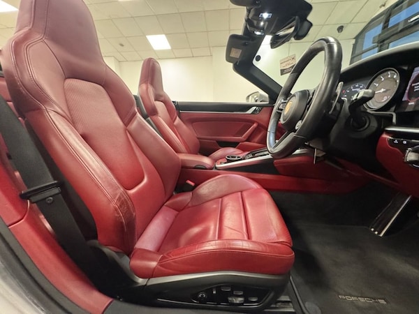 Used Porsche 911 2019 for sale - 75648057: Photo 4