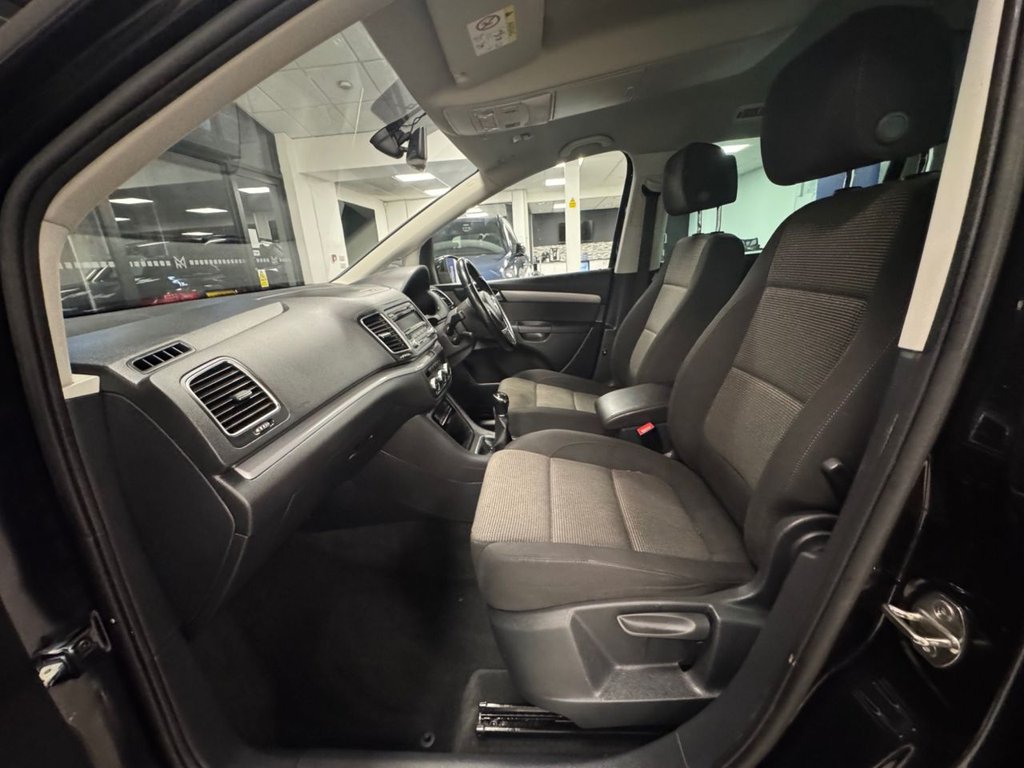 Used Volkswagen Sharan 2014 for sale - 76632414: Photo 24