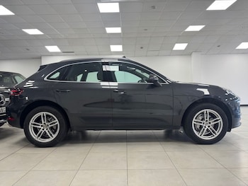 Used Porsche Macan 2016 for sale - 75365366: Photo