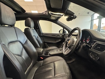 Used Porsche Macan 2016 for sale - 75365366: Photo