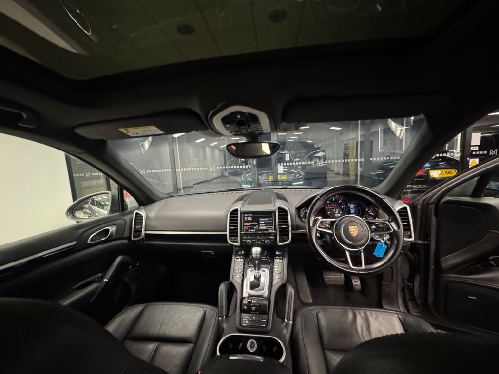 Used Porsche Cayenne 2015 for sale - 76582747: Photo 26