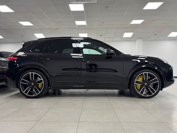 Used Porsche Cayenne 2018 for sale - 78500856: Photo