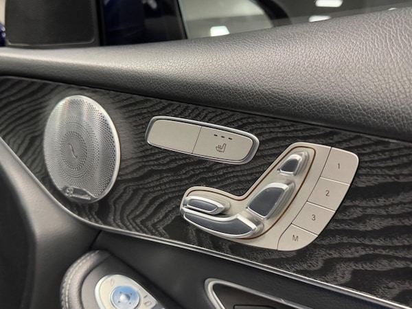 Used Mercedes-Benz GLC 2018 for sale - 74692039: Photo 21