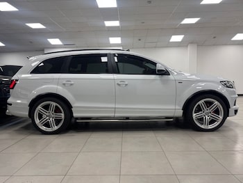 Used Audi Q7 2012 for sale - 77280752: Photo