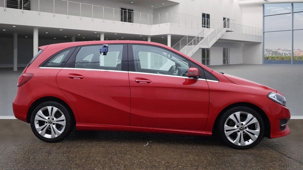 Used Mercedes-Benz B Class 2017 for sale - 76698583: Photo 2