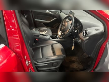 Used Mercedes-Benz B Class 2017 for sale - 76698583: Photo