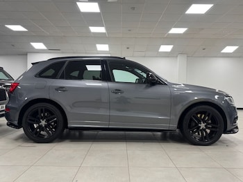 Used Audi SQ5 2016 for sale - 77010111: Photo