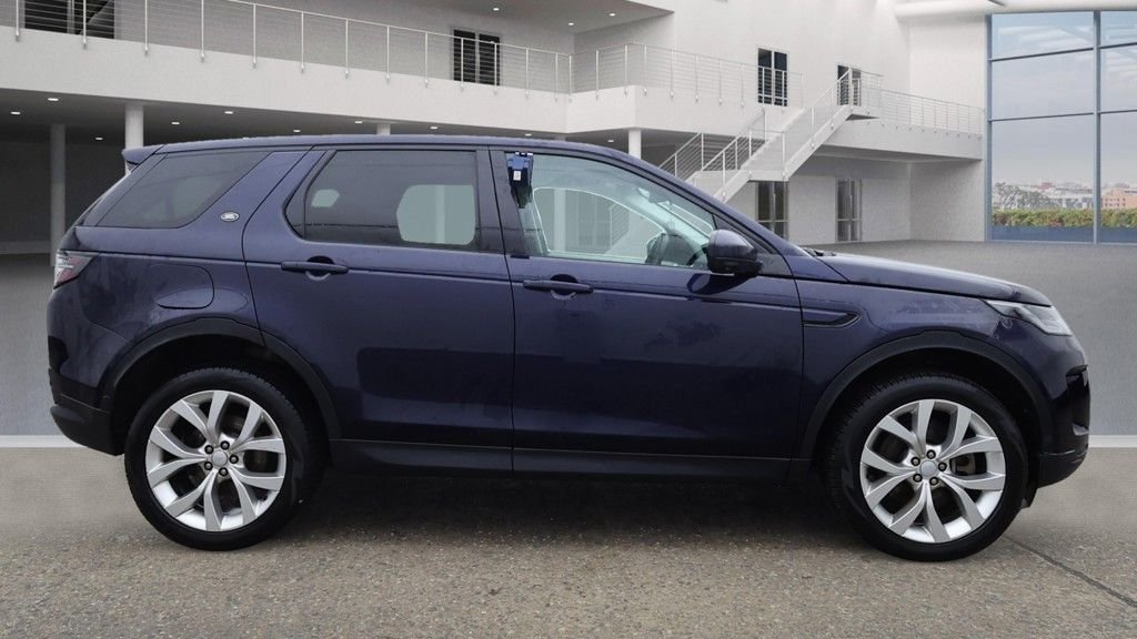 Used Land Rover Discovery Sport 2020 for sale - 76691306: Photo 2