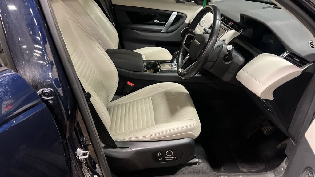 Used Land Rover Discovery Sport 2020 for sale - 76691306: Photo 3