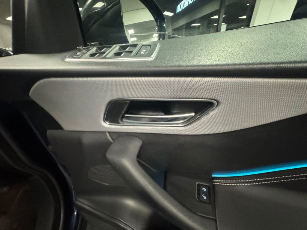 Used Jaguar F-Pace 2018 for sale - 76539696: Photo 28