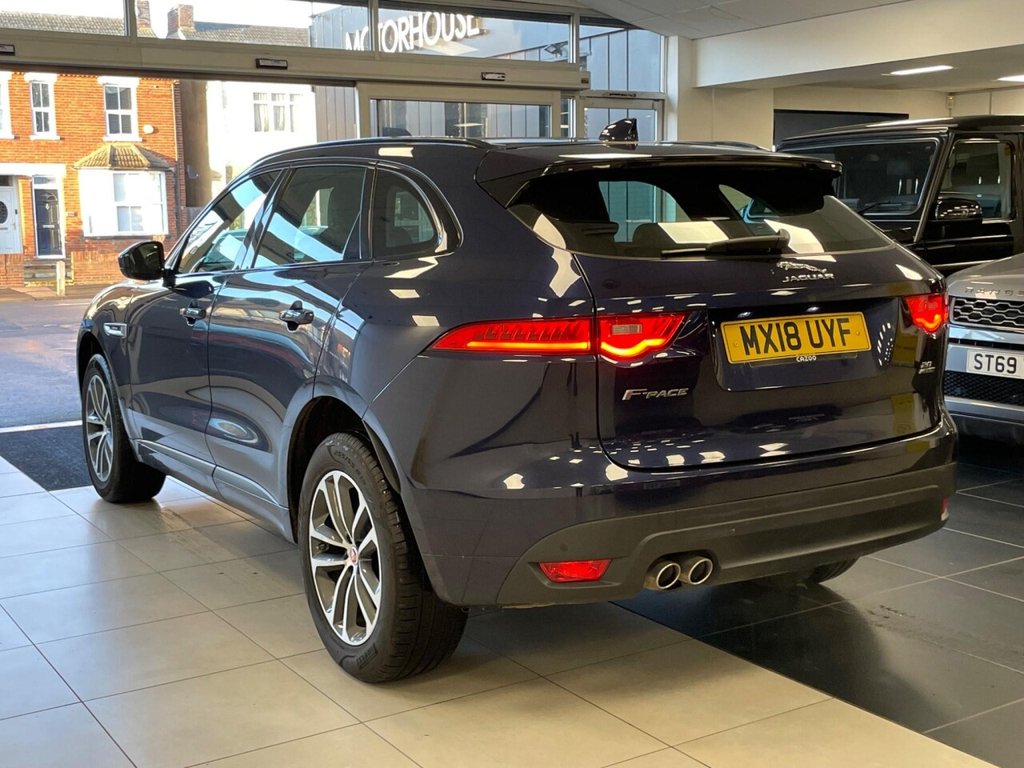 Used Jaguar F-Pace 2018 for sale - 76539696: Photo 3