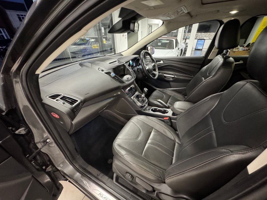 Used Ford Kuga 2015 for sale - 76163501: Photo 21