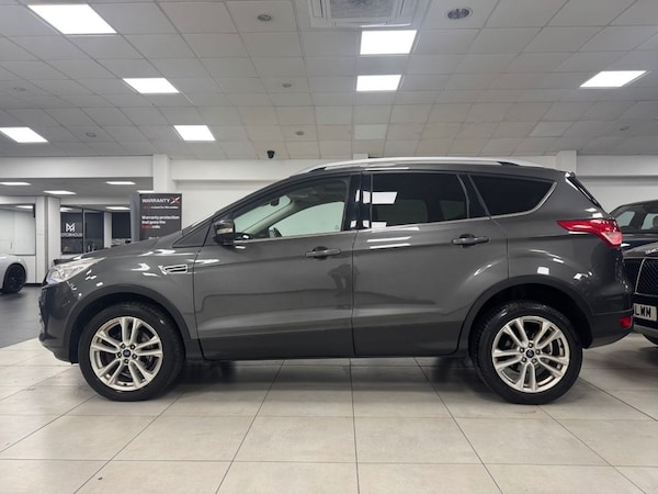 Used Ford Kuga 2015 for sale - 76163501: Photo 2