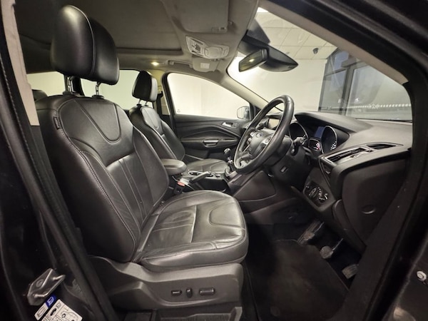 Used Ford Kuga 2015 for sale - 76163501: Photo 3
