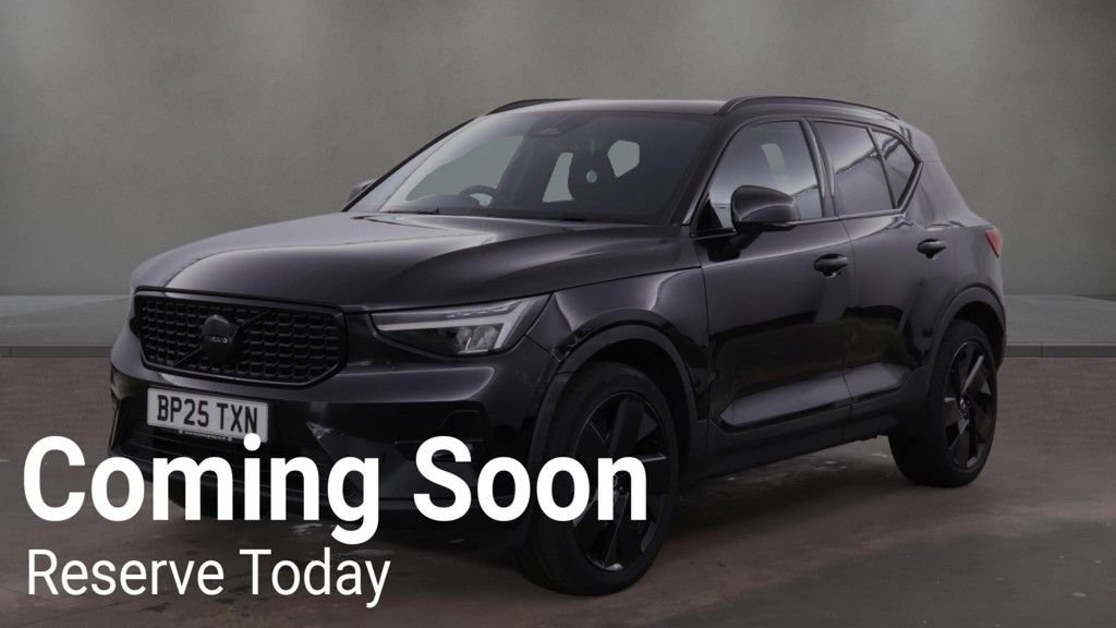 Used Volvo XC40 2025 for sale - 78167619: Photo 2