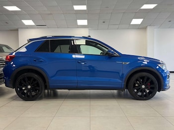 Used Volkswagen T-Roc 2019 for sale - 79154944: Photo