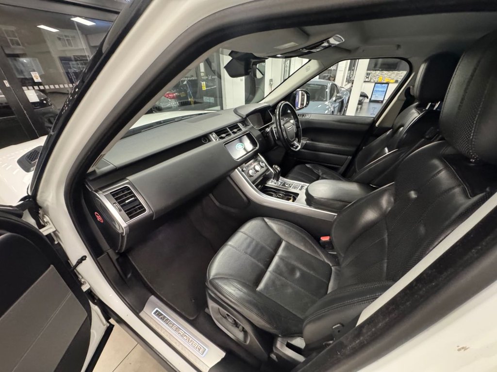 Used Land Rover Range Rover Sport 2017 for sale - 77193402: Photo 25