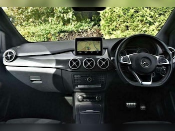 Used Mercedes-Benz B Class 2016 for sale - 78954857: Photo