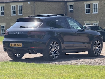 Used Porsche Macan 2015 for sale - 78685727: Photo
