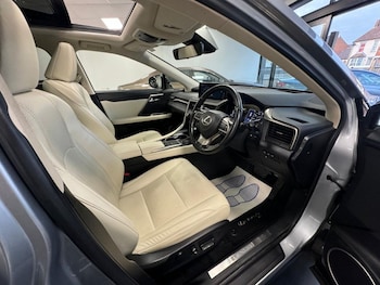 Used Lexus RX 2022 for sale - 76132726: Photo 2