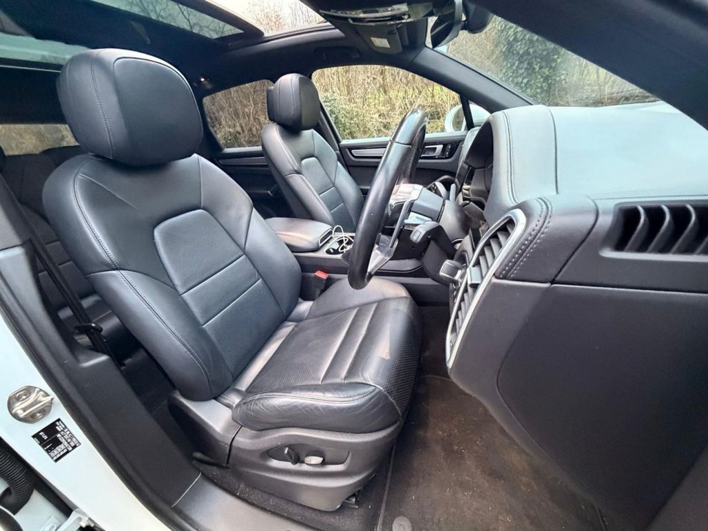Used Porsche Cayenne 2022 for sale - 77053622: Photo 11