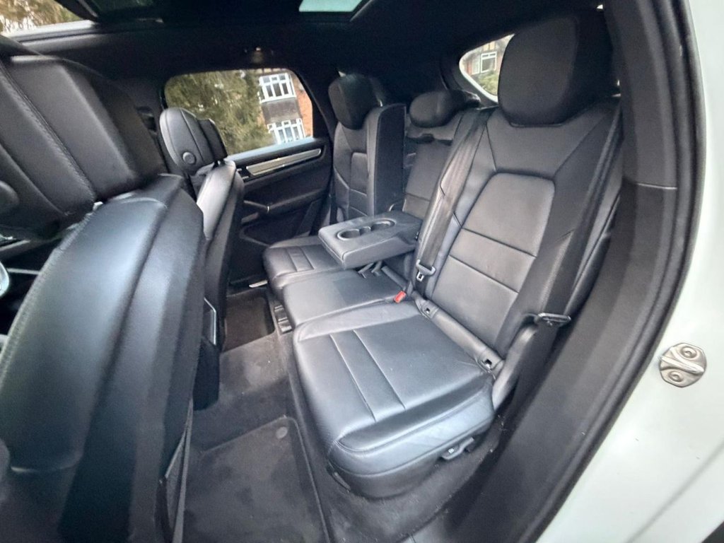 Used Porsche Cayenne 2022 for sale - 77053622: Photo 12