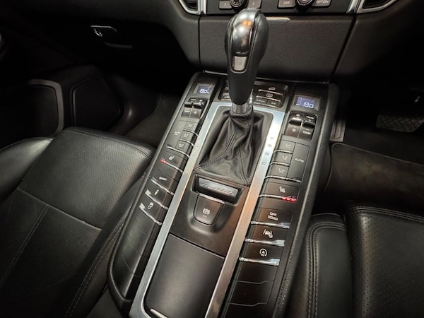 Used Porsche Macan 2015 for sale - 74692008: Photo 23