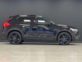 Used Volvo XC40 2025 for sale - 78955115: Photo