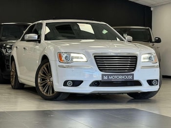 Used Chrysler 300C 2013 for sale - 79245483: Photo