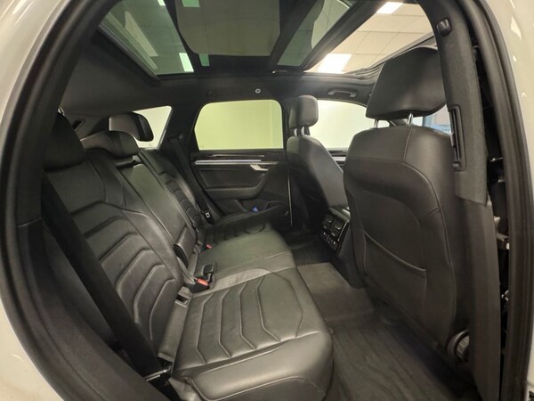 Used Volkswagen Touareg 2019 for sale - 76048593: Photo 20