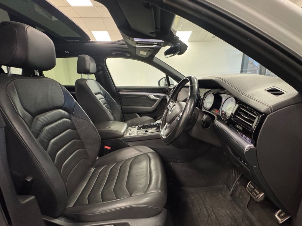 Used Volkswagen Touareg 2019 for sale - 76048593: Photo 3