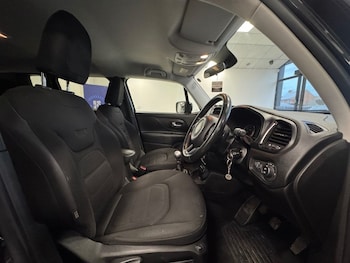 Used Jeep Renegade 2017 for sale - 78364226: Photo