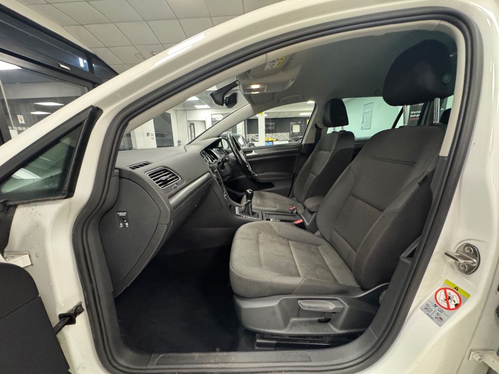 Used Volkswagen Golf 2019 for sale - 77250713: Photo 23