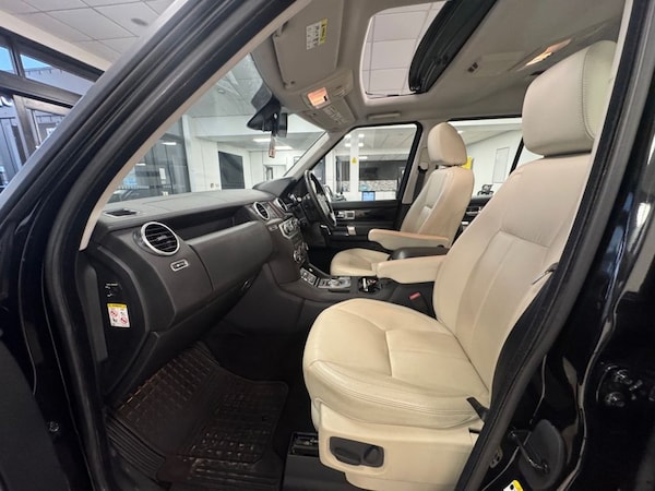 Used Land Rover Discovery 4 2013 for sale - 75679086: Photo 24