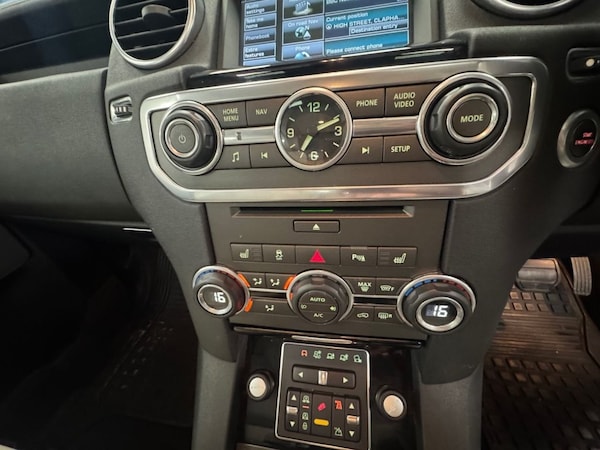 Used Land Rover Discovery 4 2013 for sale - 75679086: Photo 25