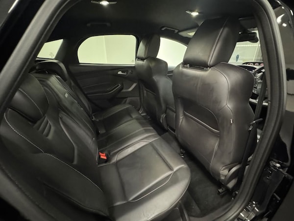 Used Ford Focus 2017 for sale - 76163269: Photo 20