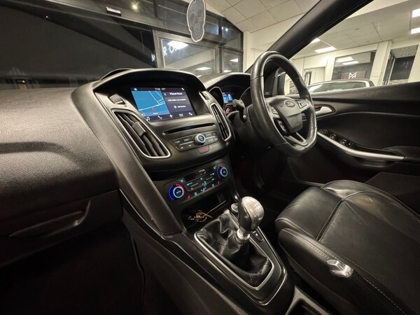 Used Ford Focus 2017 for sale - 76163269: Photo 25