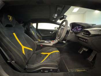 Used Lamborghini Huracan 2019 for sale - 74910431: Photo