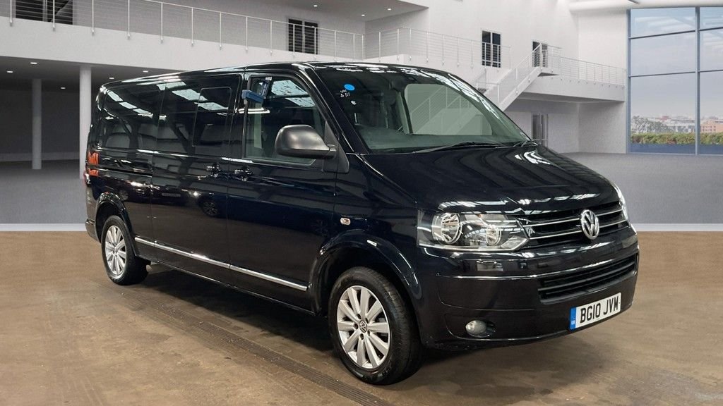 Used Volkswagen Caravelle 2010 for sale - 76698889: Photo 1