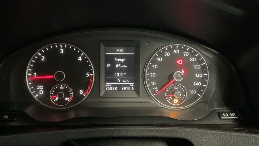 Used Volkswagen Caravelle 2010 for sale - 76698889: Photo 10