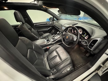 Used Porsche Cayenne 2013 for sale - 76523312: Photo