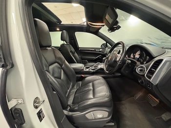 Used Porsche Cayenne 2013 for sale - 76523312: Photo