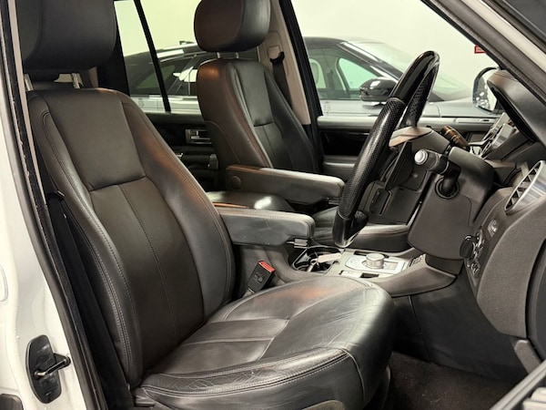 Used Land Rover Discovery 2014 for sale - 76309406: Photo 7
