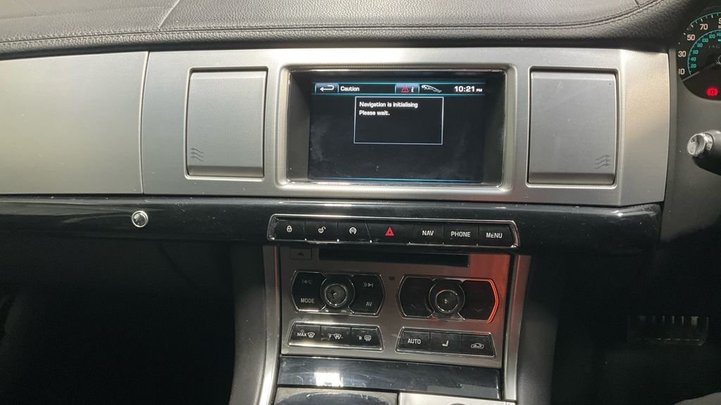 Used Jaguar XF 2013 for sale - 77200435: Photo 15