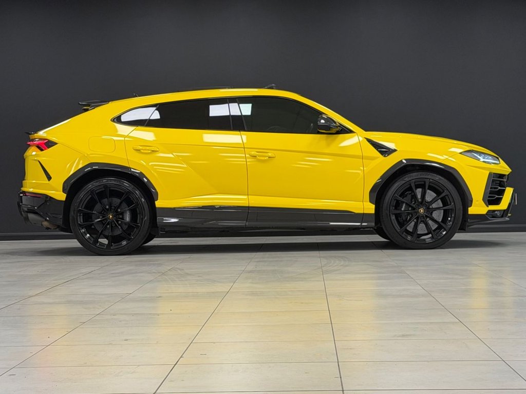 Used Lamborghini Urus 2021 for sale - 77521352: Photo 2